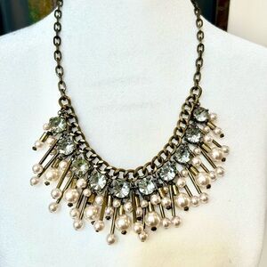 Pearl statement necklace